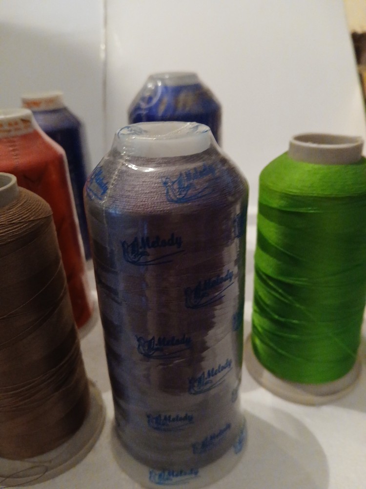 10 large dura polyester thread 5750 yrds