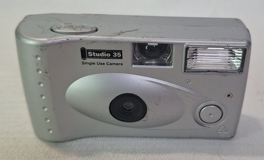 Studio 35 Single Use Camera Silver Parts Only Untested