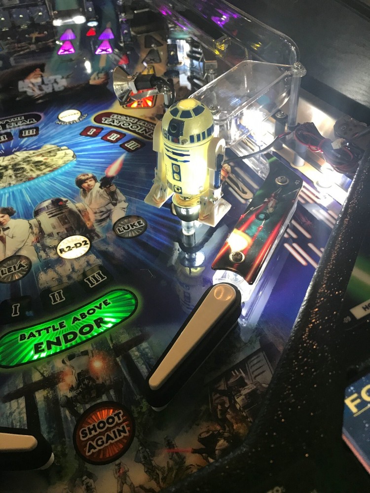 Star Wars SW Pinball Machine R2D2 LED mod Stern