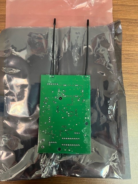 DMP FA426 wireless receiver; NOS. New with accessories