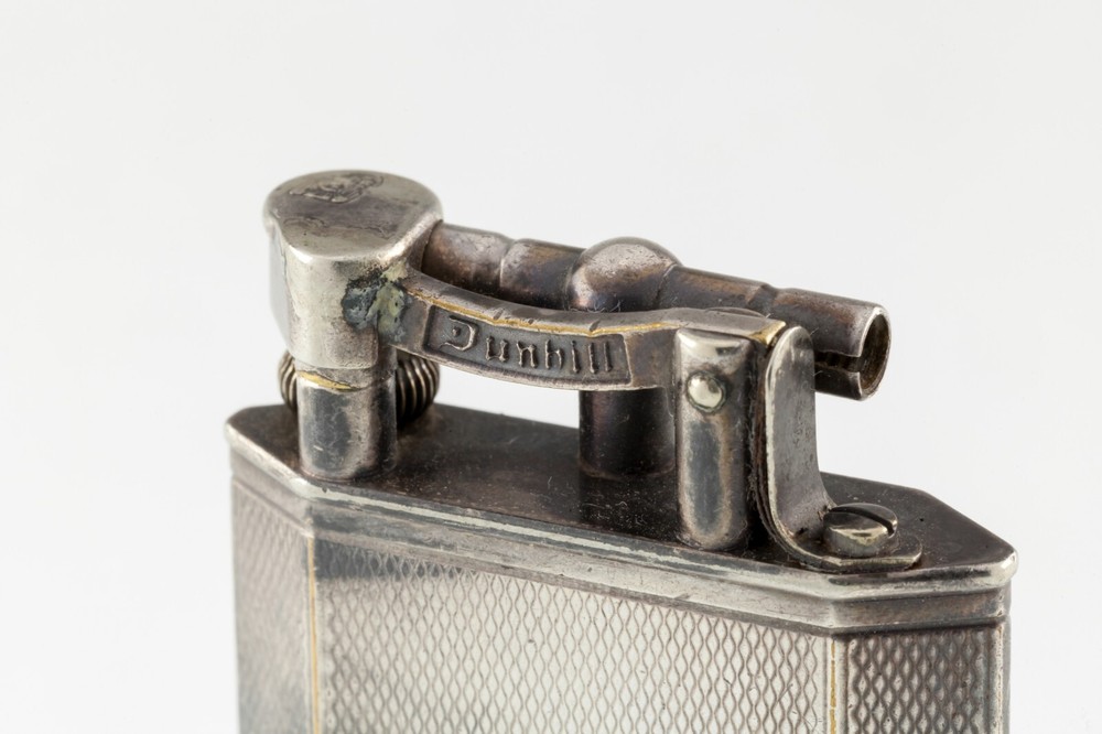 Dunhill Silver Plated Lighter With Diamond Pattern 143752