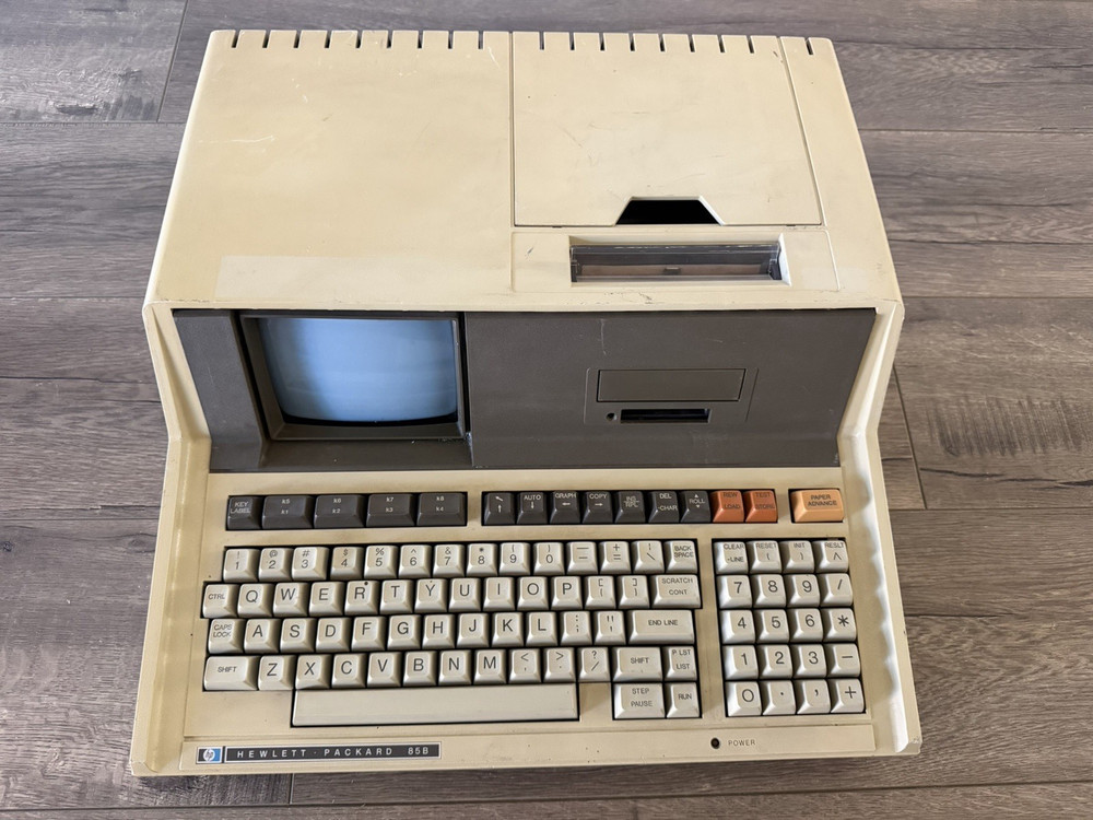 HP Hewlett Packard 85B Computer