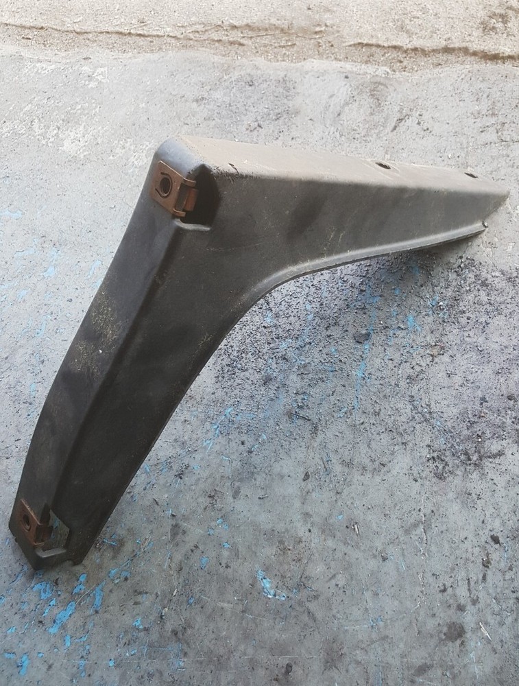 INTERNATIONAL PROSTAR Extender Fairing Bracket 3604622C4