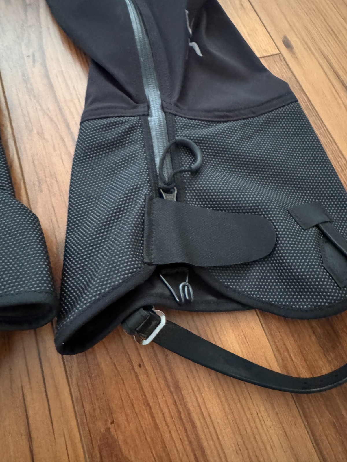 Hillsound Super Armadillo Nano Hiking Gaiters - Size: Large