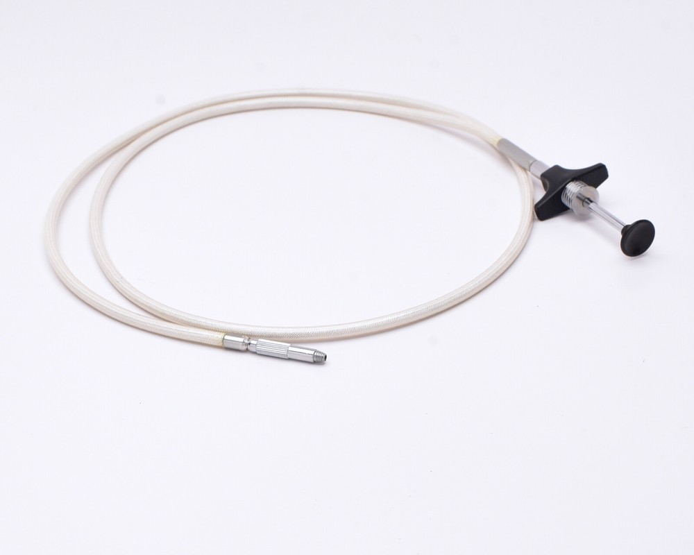 Unbranded 38.50" White Locking Shutter Release Cable Germany (#T1315)