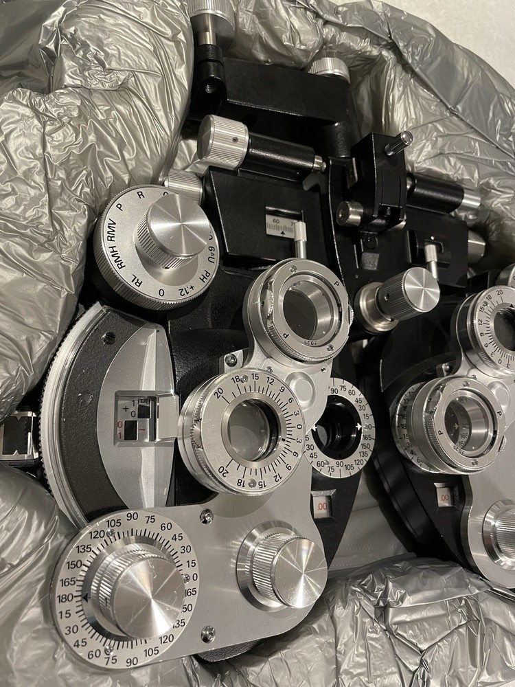 Shin Nippon BR10 phoropter used