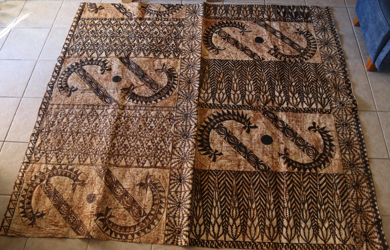 Huge Old Polinesian Tribal Hand Made Tapa Cloth 216cm x 196cm or 85inch x 77inch