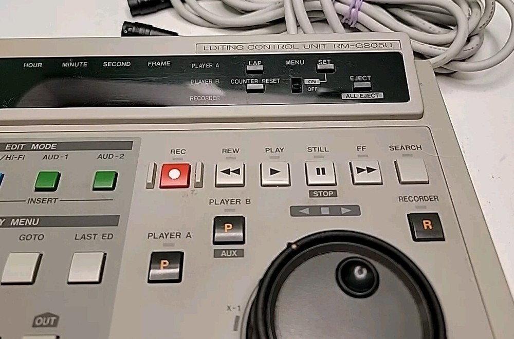 JVC Video Editing Controller - Model RM-G805U - Analog Format.