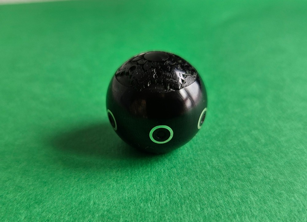 Blaser Engraved bolt knob M6x1 thread with silver inlay