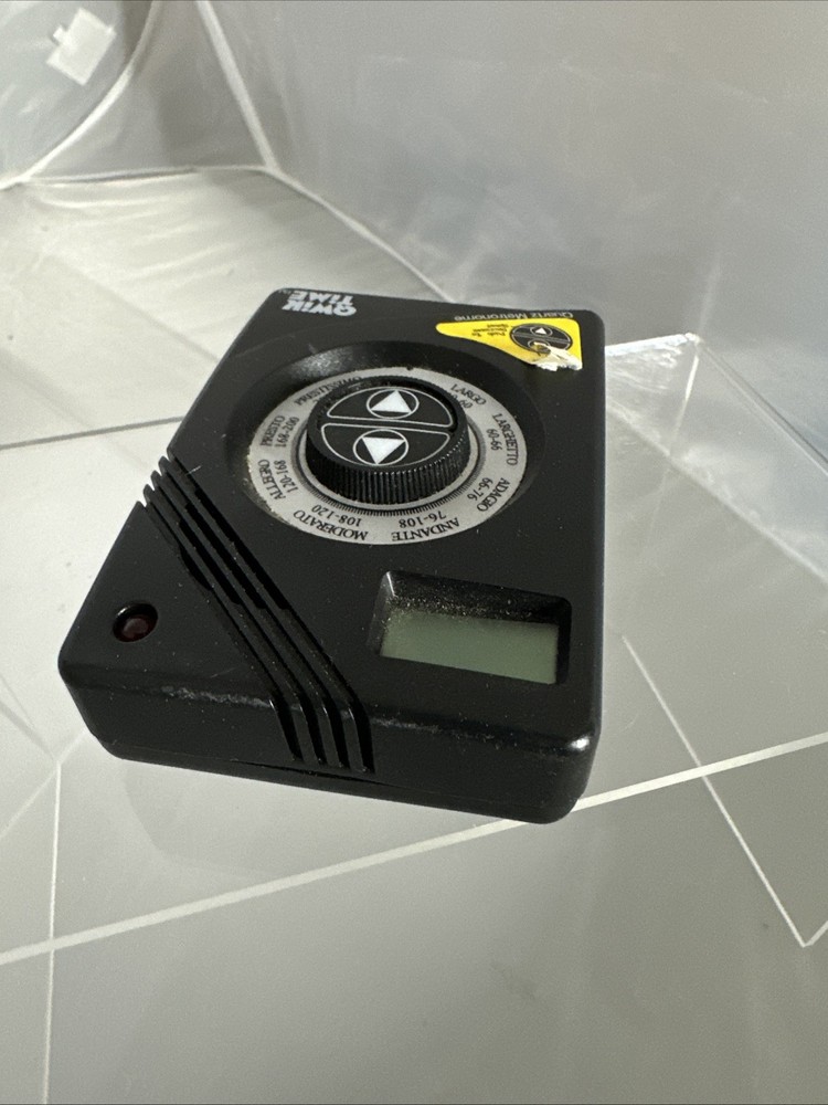 Qwik Time Electronic Quartz Metronome