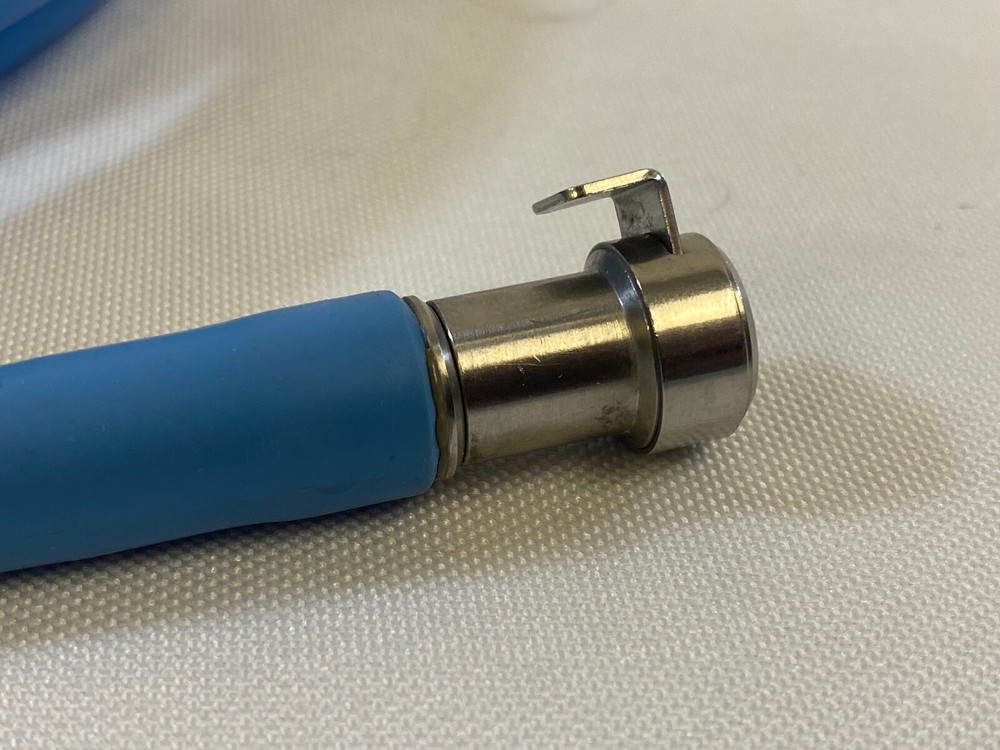Dyonics 7208329 Fiber Optic Light Cable Endoscopy Wolf Ends