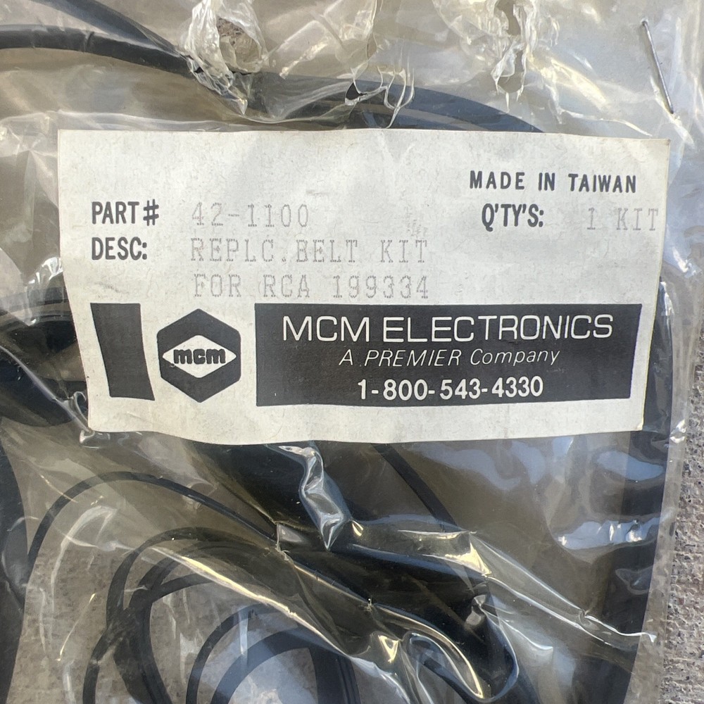 MCM Electronics 42-1100 - Replacement Square Belt Kit For RCA
