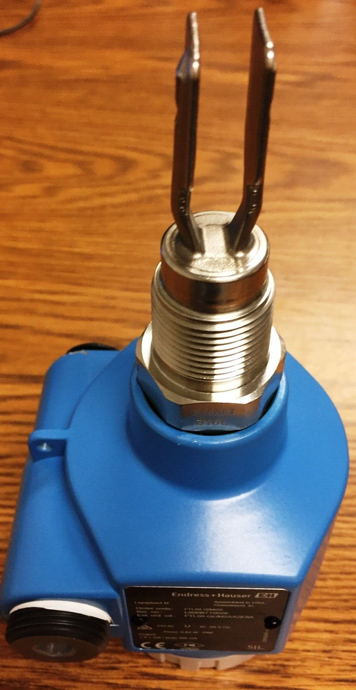 Endress+Hauser FTL50-QGM2AA2E5A Liquiphant Level Switch Sensor