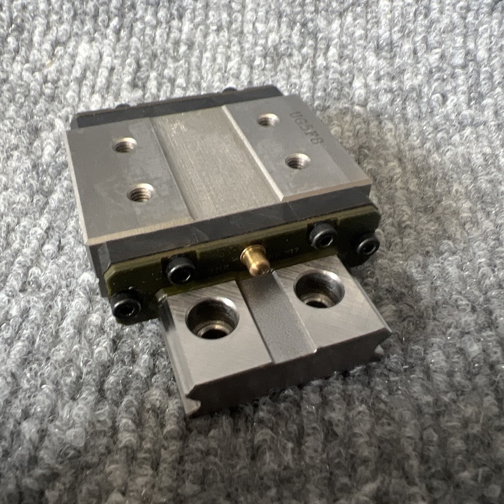 THK HRW17 Linear Guide Block And Rail New