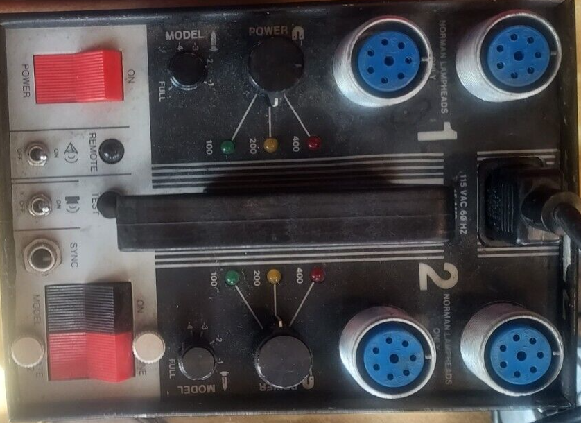 Norman superlite 800 Studio Power Pack & EX Cords