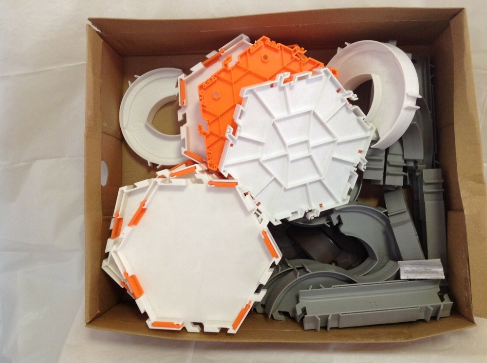 Huge Hexbug Lot - Bugs, Tracks, Tubes, etc. - Check Images