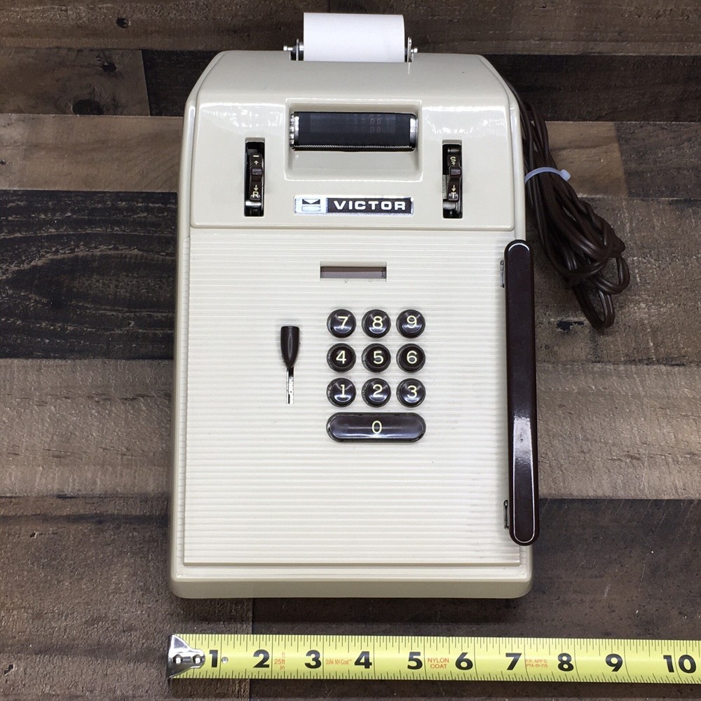 Vintage Victor Comptometer Adding Machine Calculator Model 7 82 54 *Needs Ink*