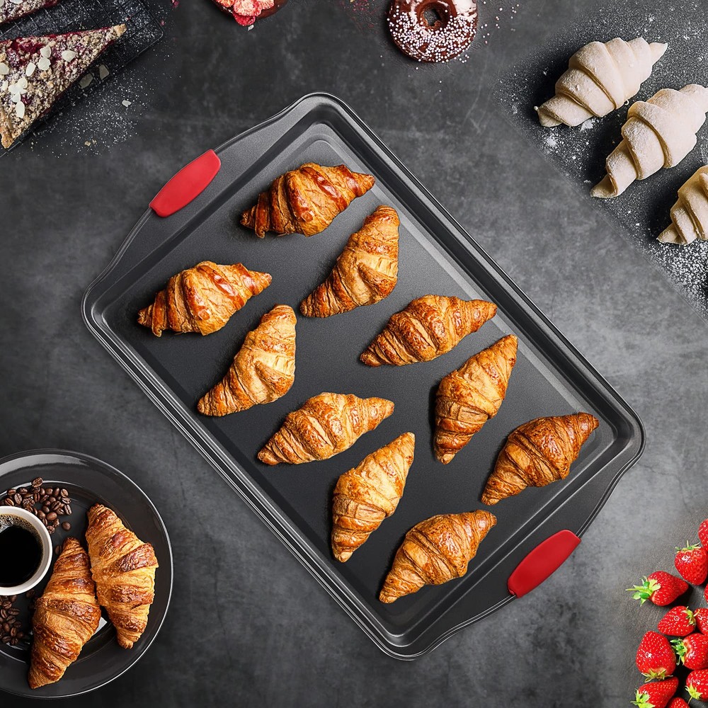 Baking Sheet Set, 2-Piece 2 Piece Small & Medium Cookie Black