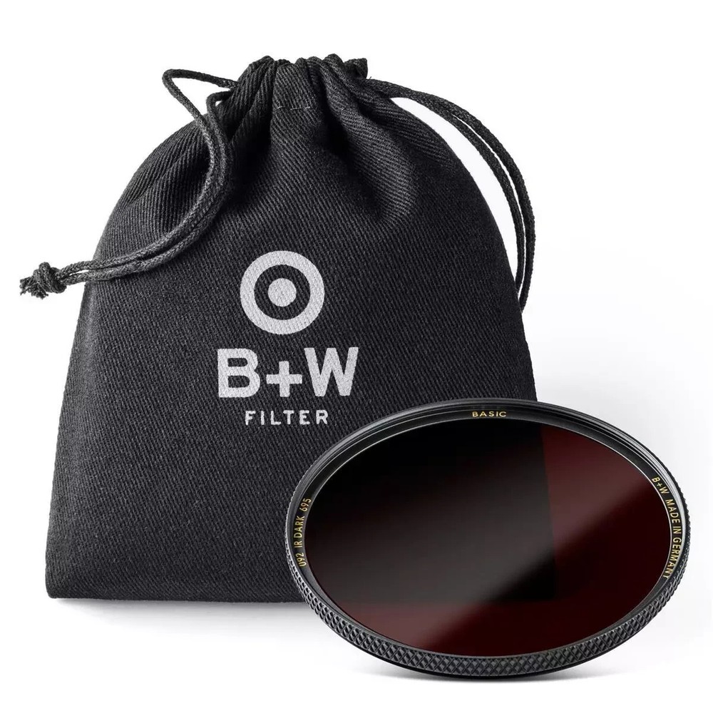 B + W 77mm Basic 092 Infrared Filter, Dark Red 695 #65-1102768