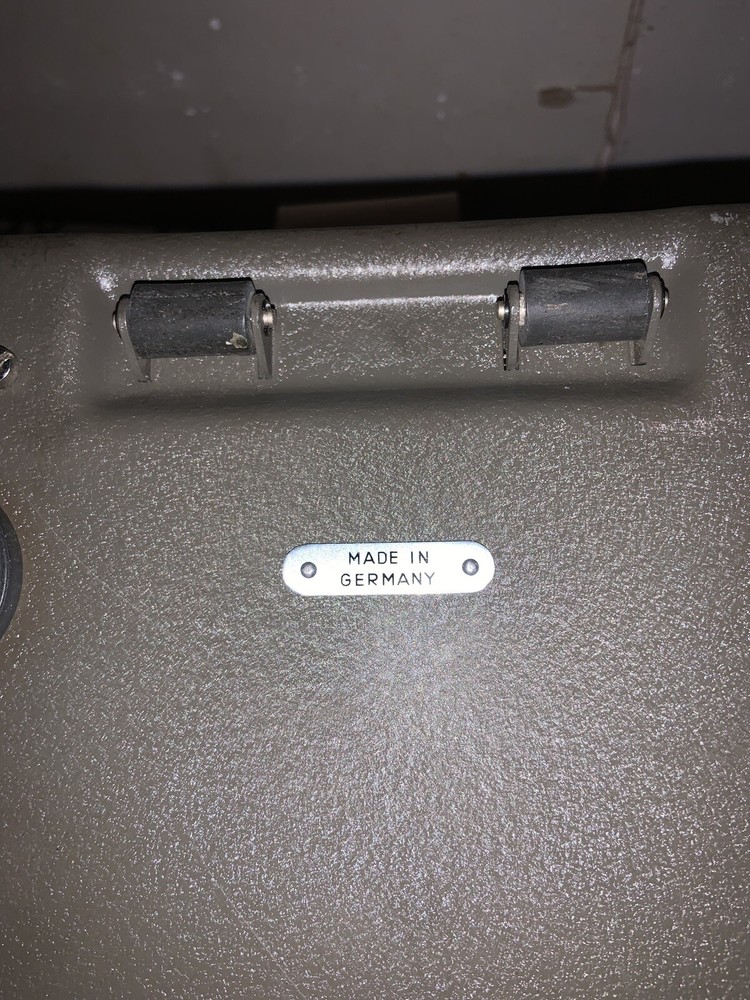 VTG Monroe Calculating Machine 911-E-11 Made in Germany Adding Electronic