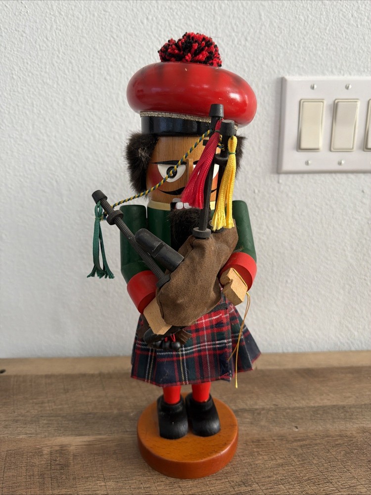 Vintage Steinbach “Chubby Scottish Bagpiper” Nutcracker