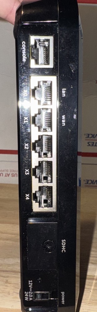 DELL Sonic Wall Soho APL31-0B9, Network Security Firewall