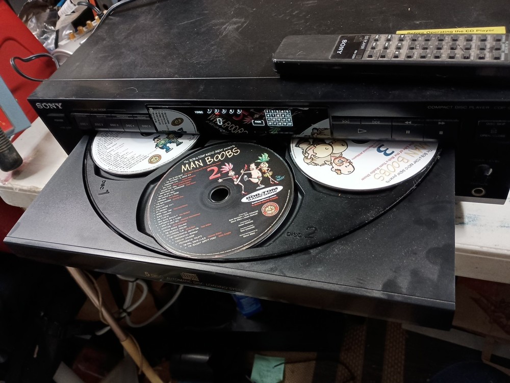 Sony CD Player 5 Disc Changer CDP-C425 - Tested W/Remote