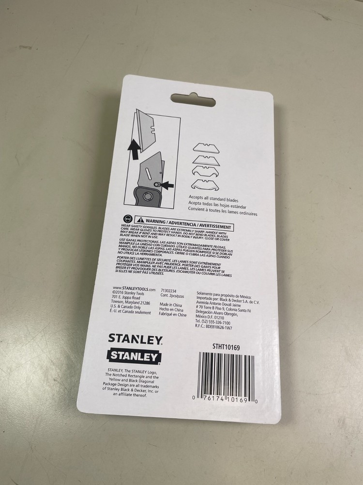Stanley QuickChange Folding Utility Knife STHT10169