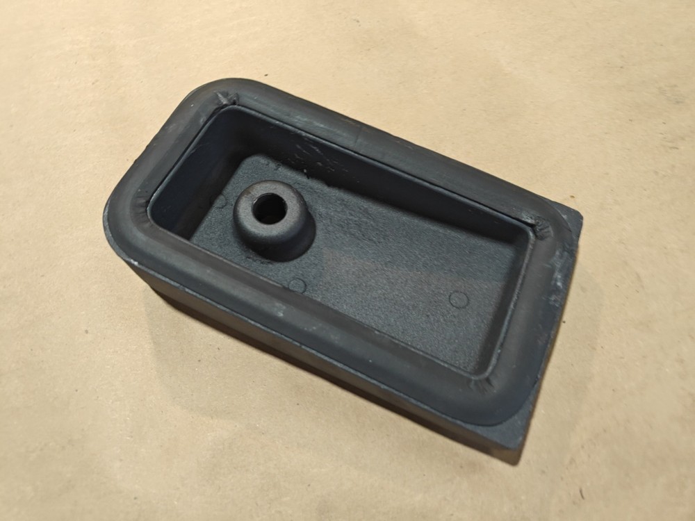 Gator Frameworks GFW-MIC-0821 Compact Weighted Base Only
