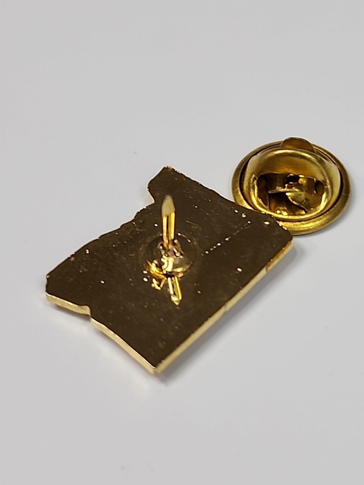OEMA Lapel Pin Oregon Educational Media Association Map Shape