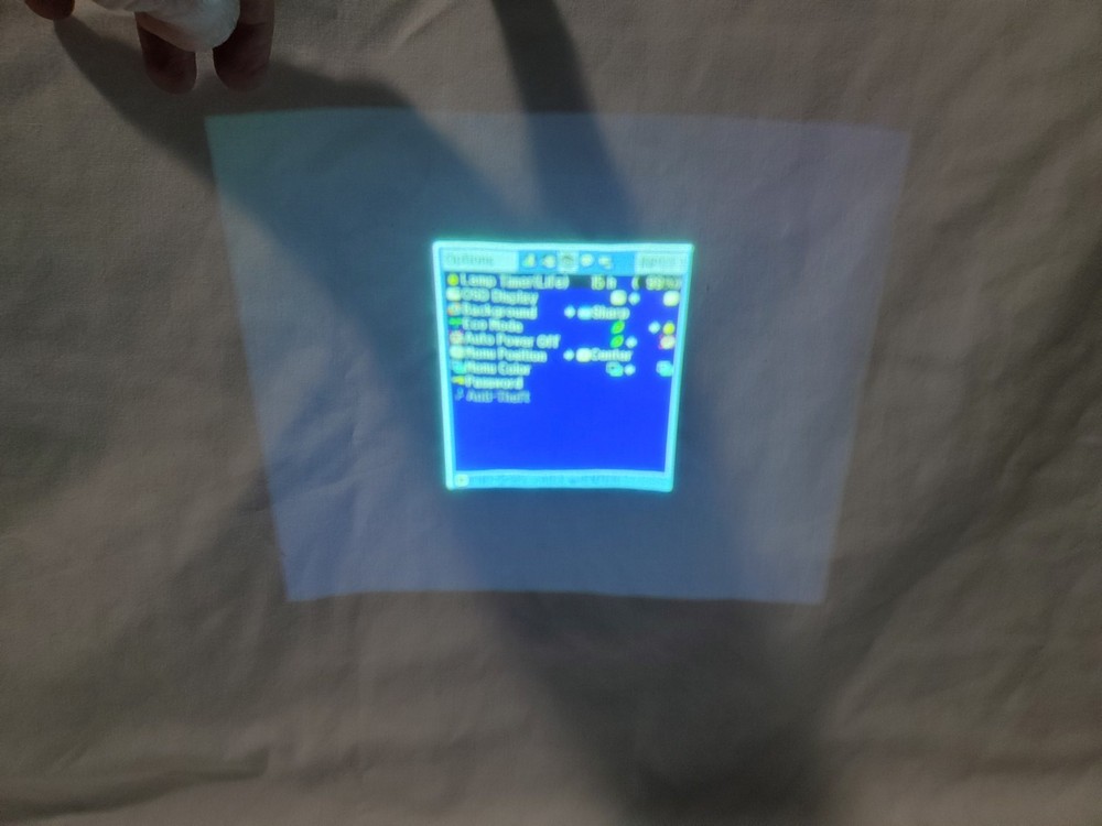 Sharp PG-B10S LCD Projector Notevision w/Case, Accessories + remote New lamp