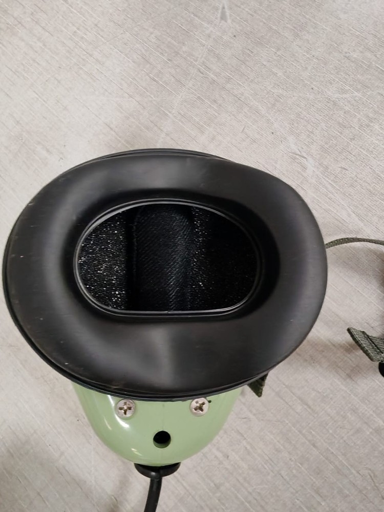 David Clark H9910 Headset-Mic Shield 41031G-01-missing headpad