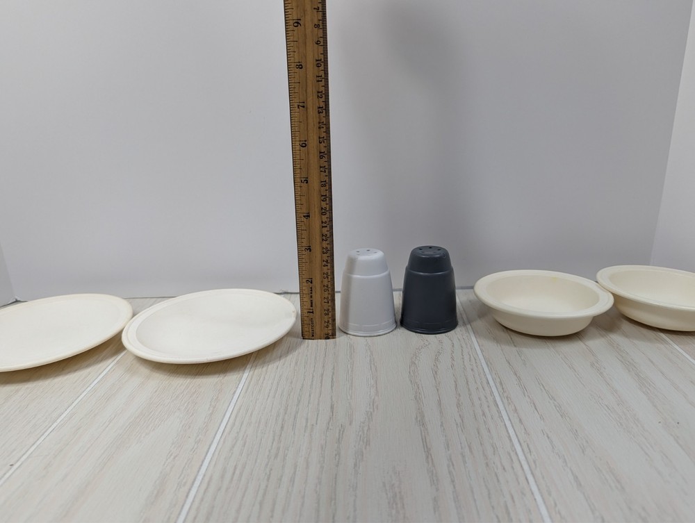 Step 2 Pretend Play Kitchen Replacement Plastic Dishes Set pots pans pitcher
