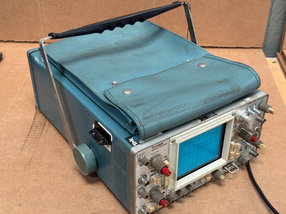 Tektronix 465 Oscilloscope