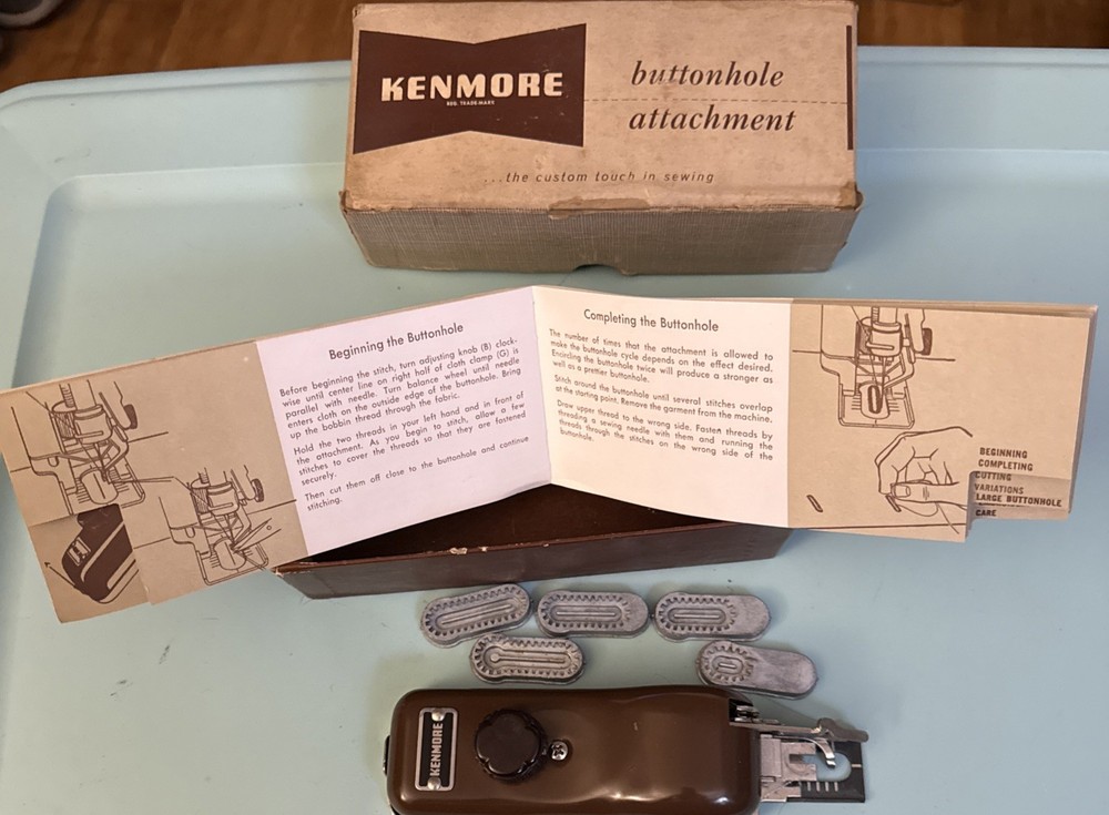 KENMORE 60766 SEWING MACHINE BUTTONHOLER ATTACHMENT-5 TEMPLATES BOX-INSTRUCTIONS