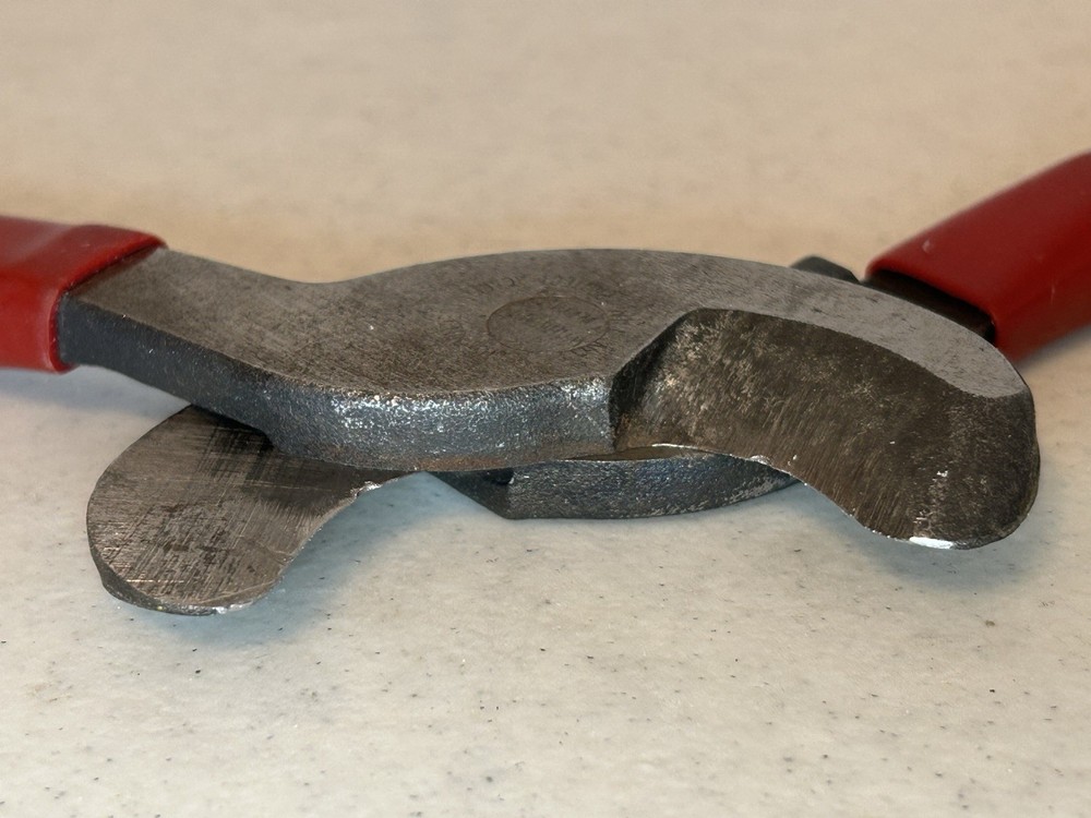 Klein Tools 63050 9-1/2" High Leverage Cable Cutter