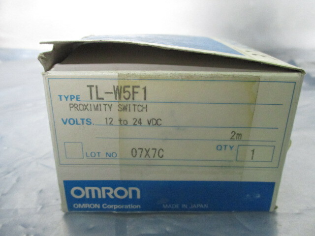 Omron T2-W5F1 Proximity Switch, Sensor, 451706