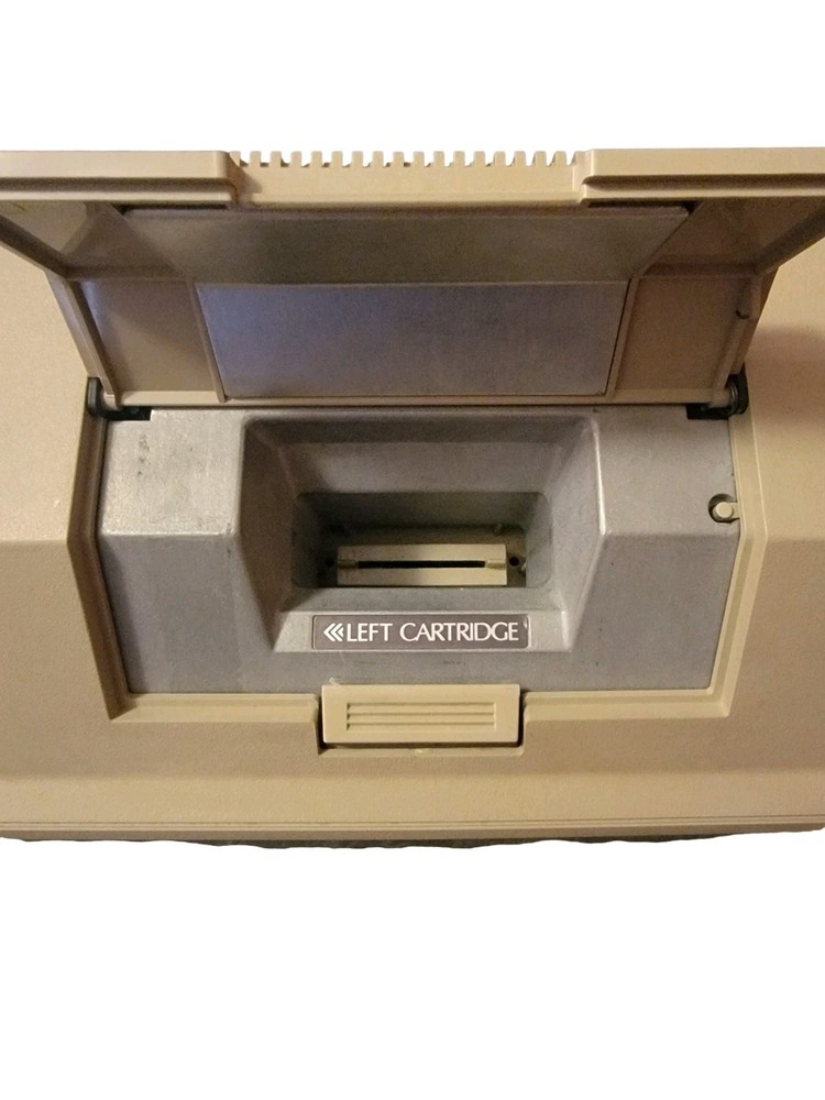 Atari 400 Computer System Untested. Great Condition!