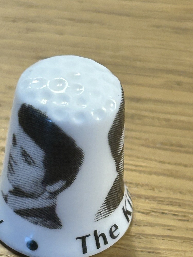 ELVIS PRESLEY THIMBLE - THE KING