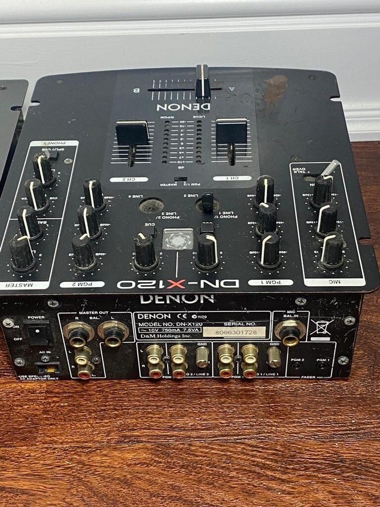 Denon DN-X120 / DN-X100 DJ Mixer Untested Powers On