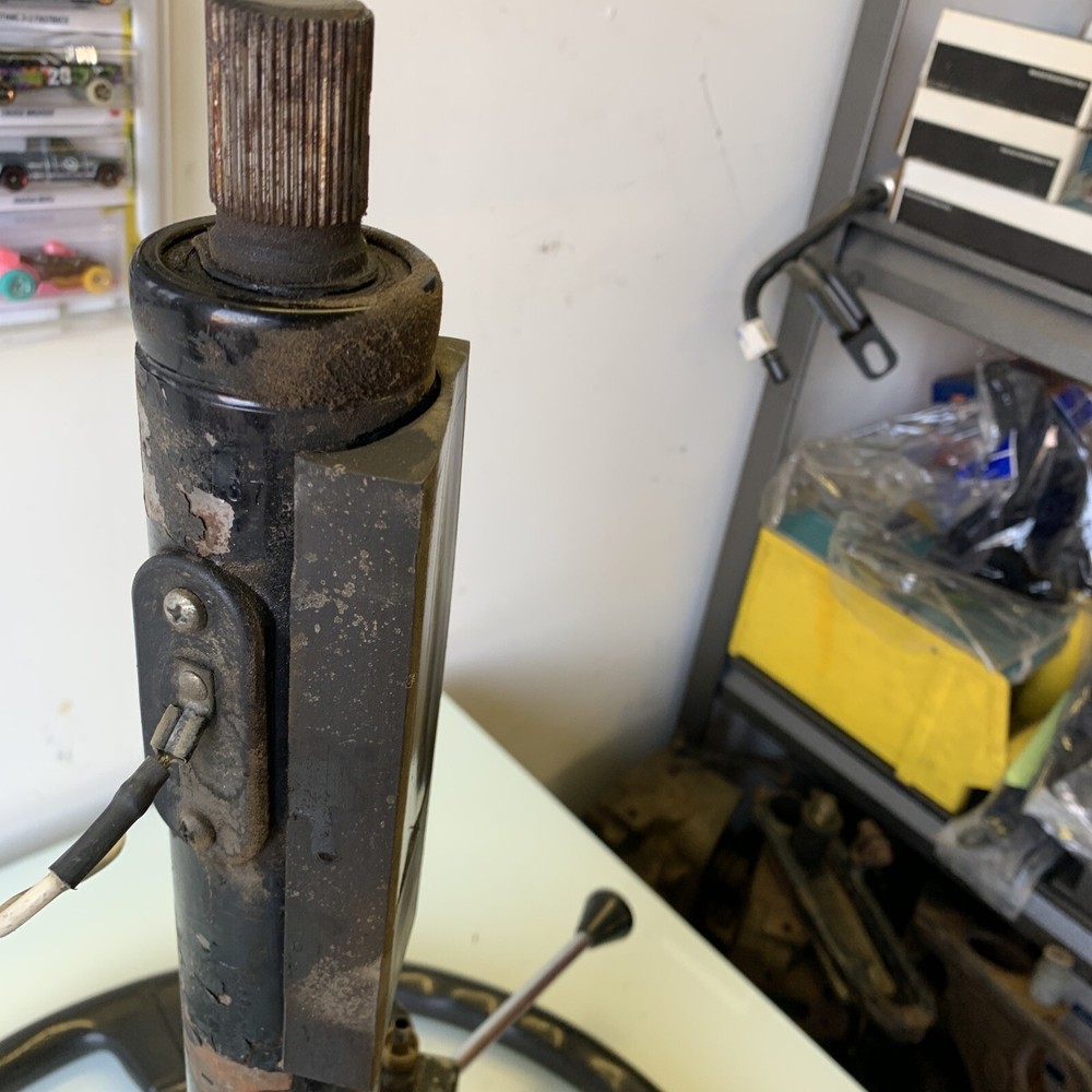 peterbuilt 378 379 steering column used 1993