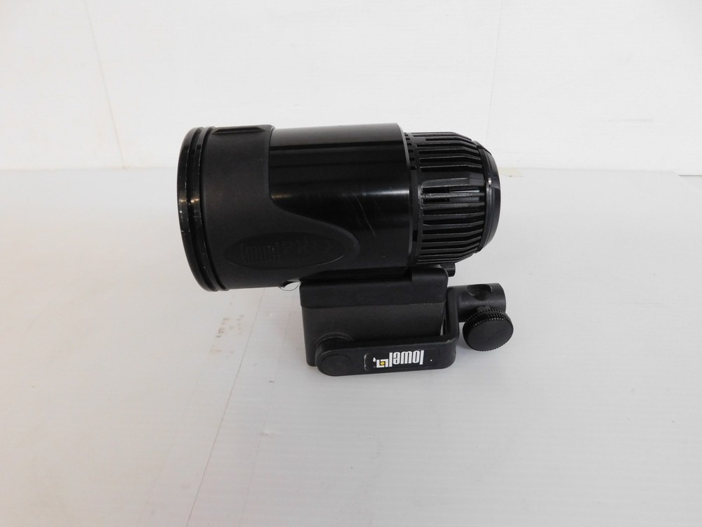 ^^ LOWEL PRO POWER LED DAYLIGHT (SLJ35)