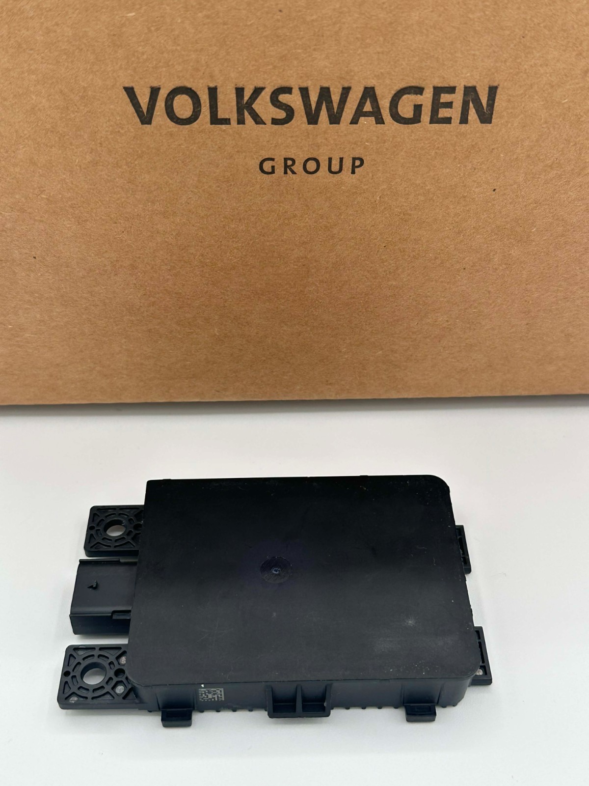 NEW PORSCHE MACAN EV AUDI Q6 SQ6 E-TRON OEM BLIND SPOT RADAR SENSOR 95C907550BA