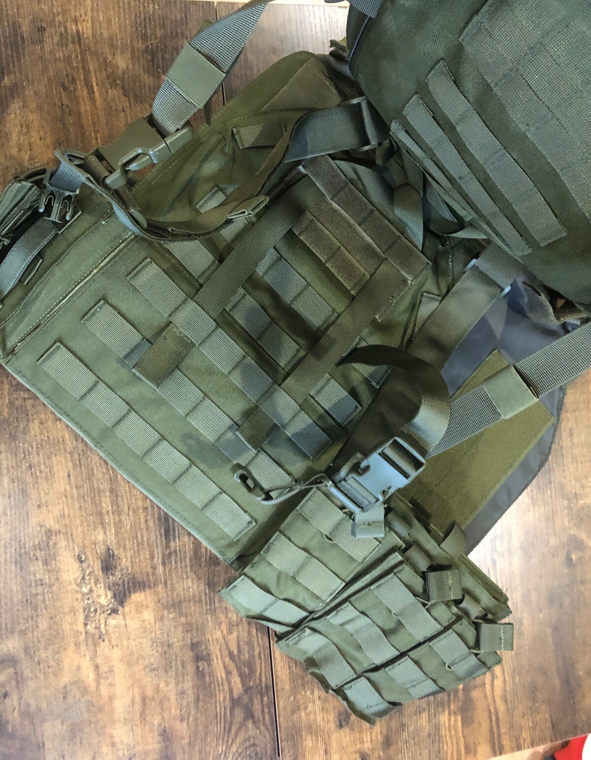 Tactical Vest Plate carrier Fits 11x14 And 10x12 Armor Plates