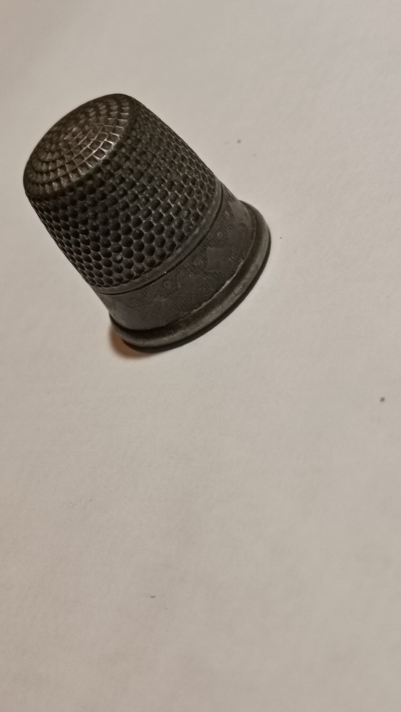 Sterling Silver Thimble #10 Stern Brothers