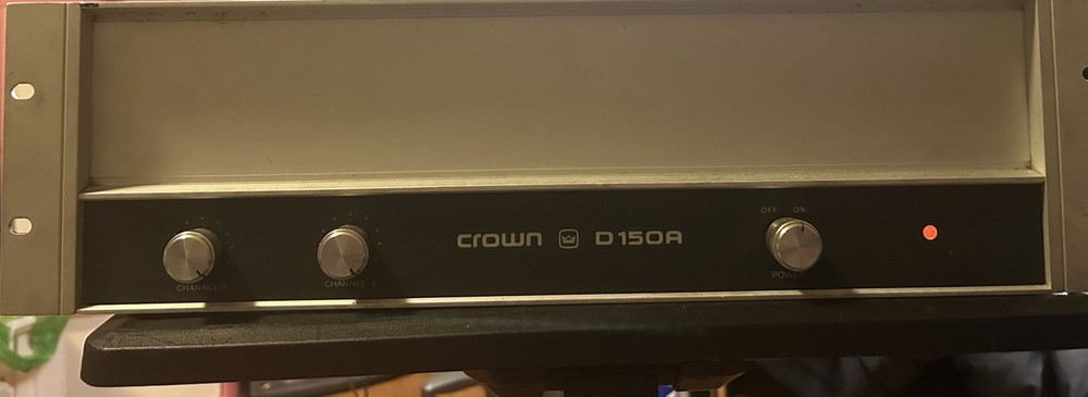 Crown D-150A Series II Professional Power Amplifier