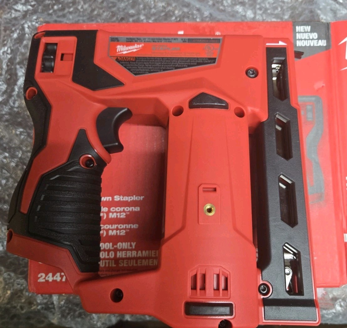 Milwaukee 2447-20 M12 12 Volt 3/8 Crown Stapler Cordless NEW Free Shipping. READ
