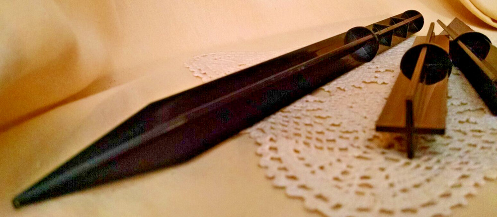 INSECT KILLER TORCH BUG ZAPPER LED FLAME EFFECT LIGHT 4 PC STAKE CONNECTOR ONLY.