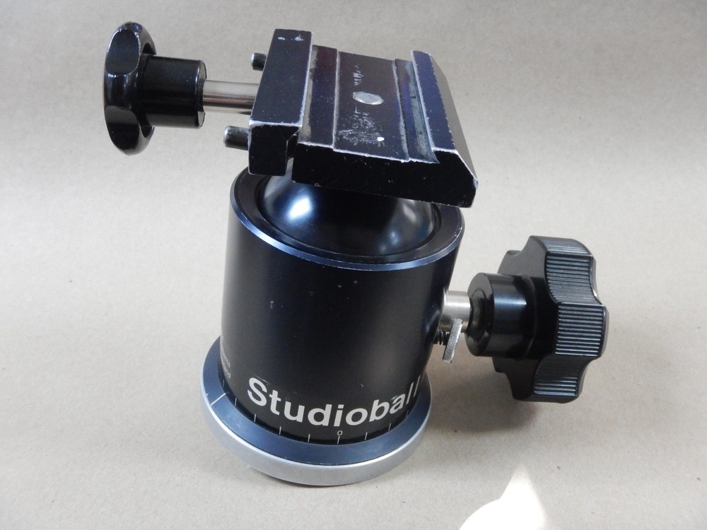 GRAF STUDIOBALL TRIPOD BALL HEAD w/QUICK RELEASE- fully functional!