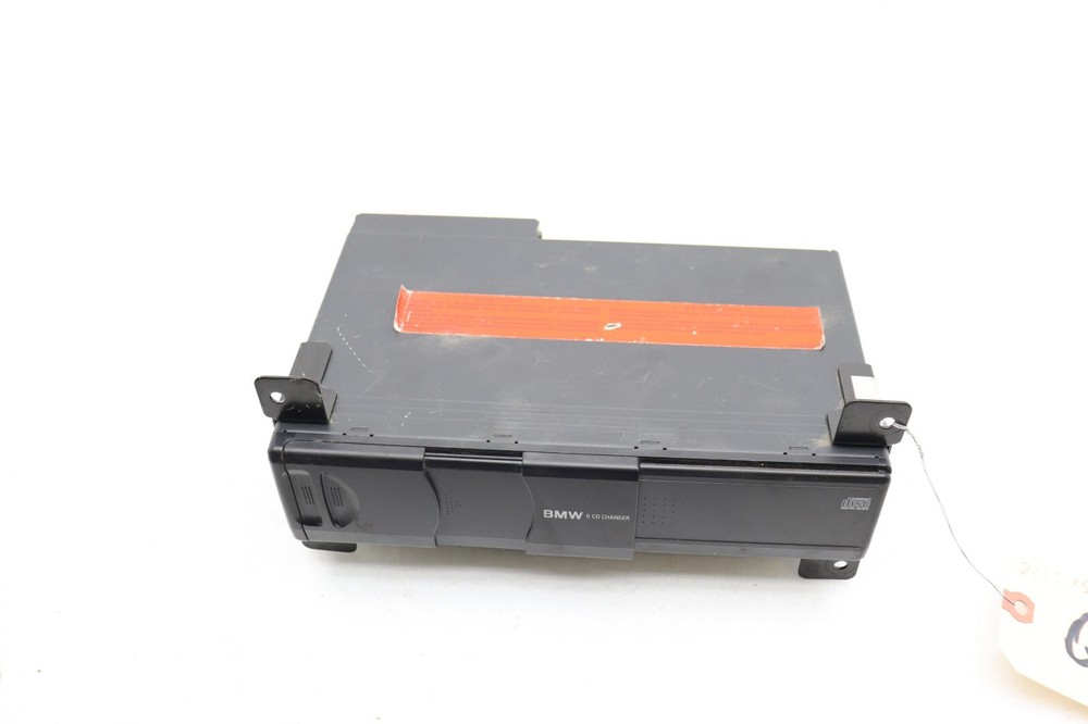 00-06 BMW X5 E53 6 DISC CD CHANGER Q9850